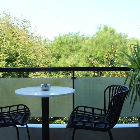 公寓 Liberty Square 沃洛斯