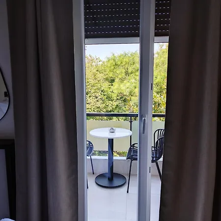 Liberty Square 公寓 沃洛斯